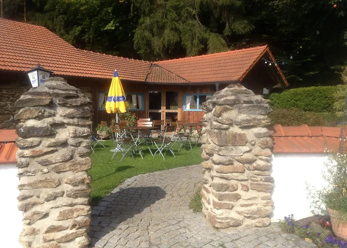Otel Waldesruh Furth im Wald